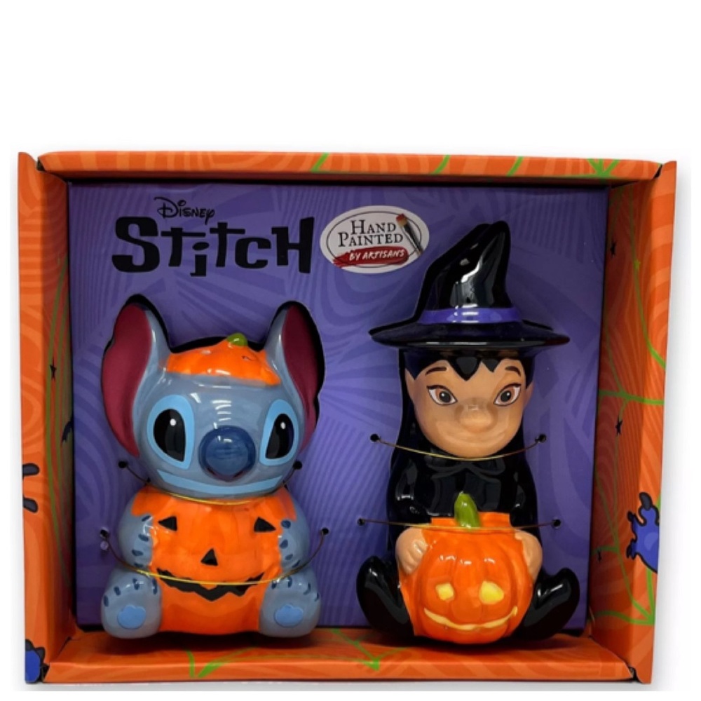NEW Disney Lilo And Stitch Halloween Salt & Pepper Shakers Witch & Pumpkin 🎃